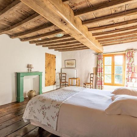 Aux 2 Puys - Gite "Le Lemptegy" Saint-Priest-des-Champs 외부 사진