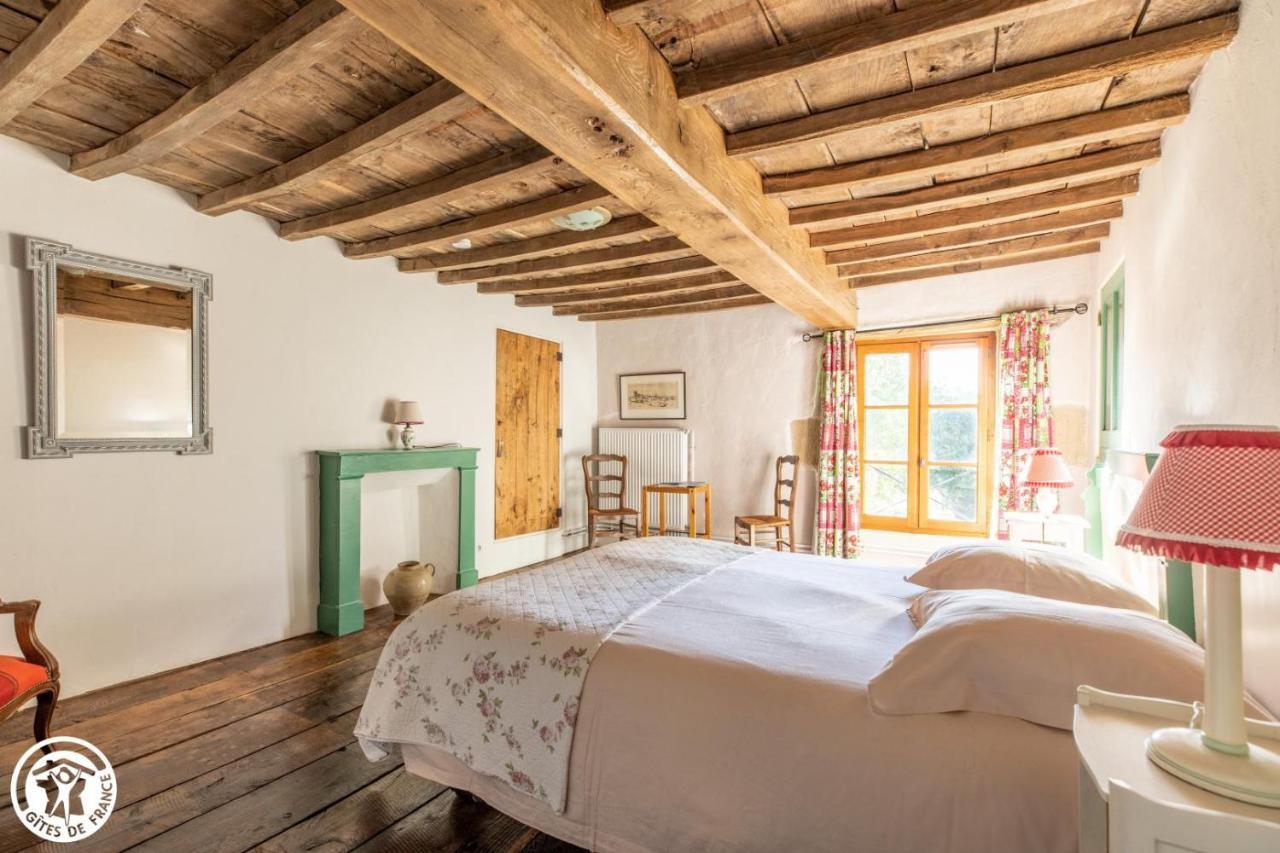 Aux 2 Puys - Gite "Le Lemptegy" Saint-Priest-des-Champs 외부 사진