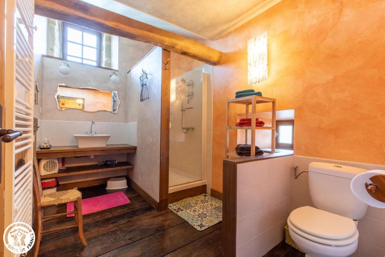 Aux 2 Puys - Gite "Le Lemptegy" Saint-Priest-des-Champs 외부 사진